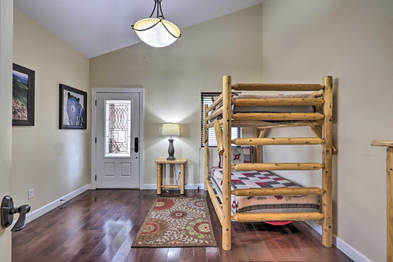 Pet-Friendly Smoky Mountain Retreat With Game Room! Sevierville Eksteriør billede