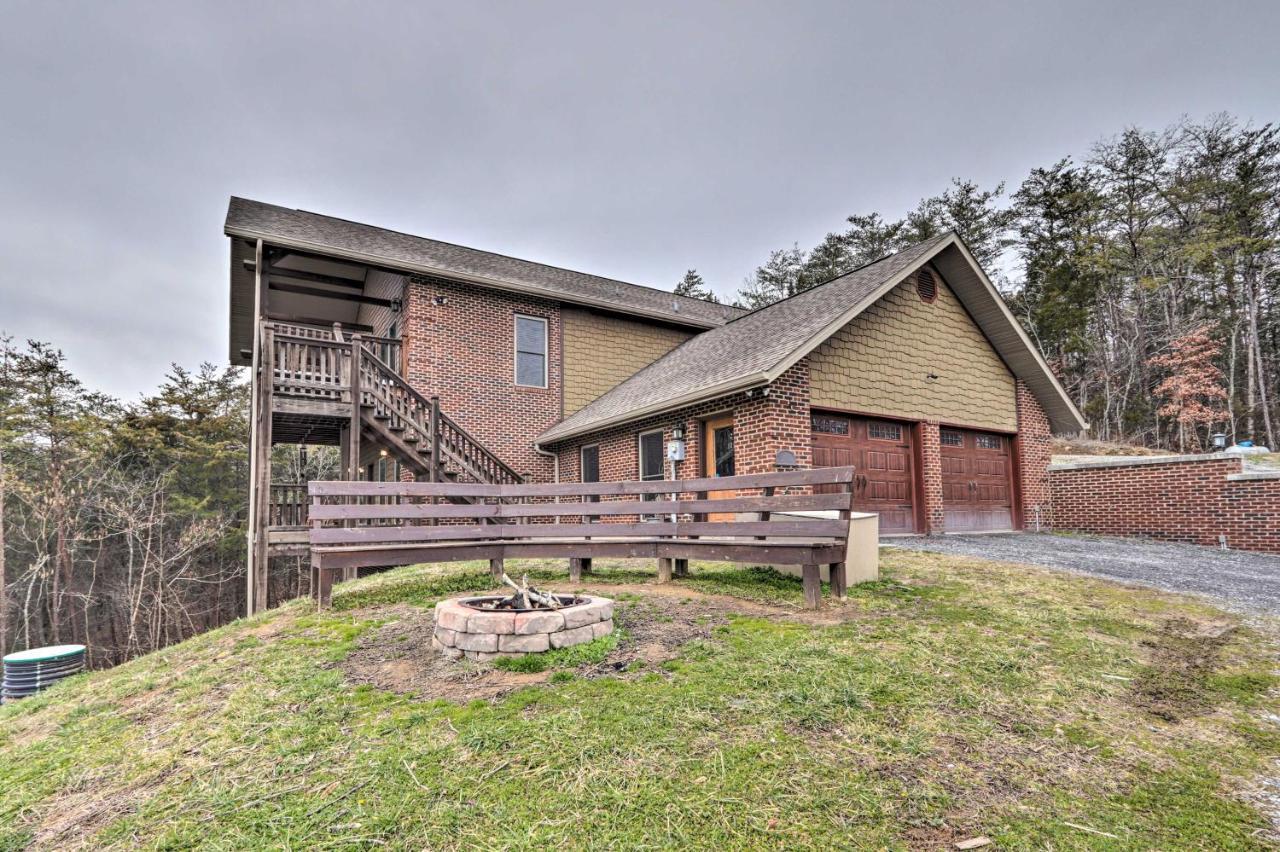 Pet-Friendly Smoky Mountain Retreat With Game Room! Sevierville Eksteriør billede