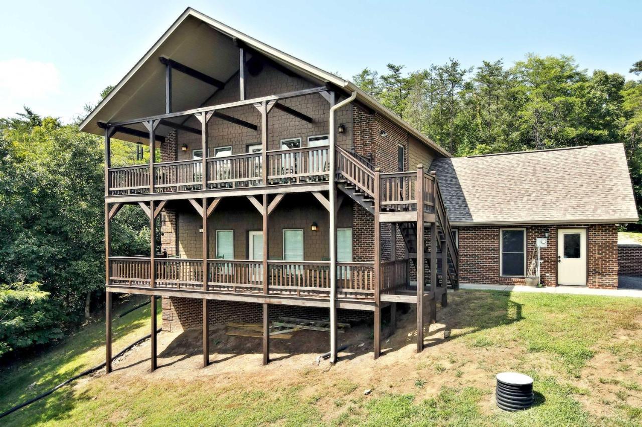 Pet-Friendly Smoky Mountain Retreat With Game Room! Sevierville Eksteriør billede