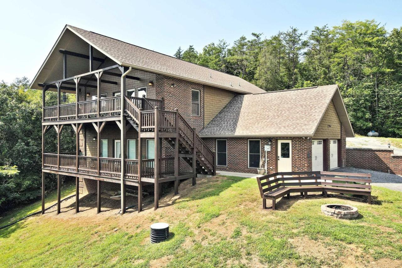 Pet-Friendly Smoky Mountain Retreat With Game Room! Sevierville Eksteriør billede